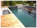 la filtration naturelle est confinée dans un local dissimulée sous la terrasse, cliquez pour agrandir mise en service piscine naturelle